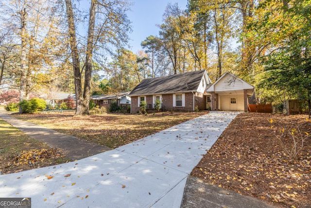 1303 Faraday Place, Decatur, GA 30033