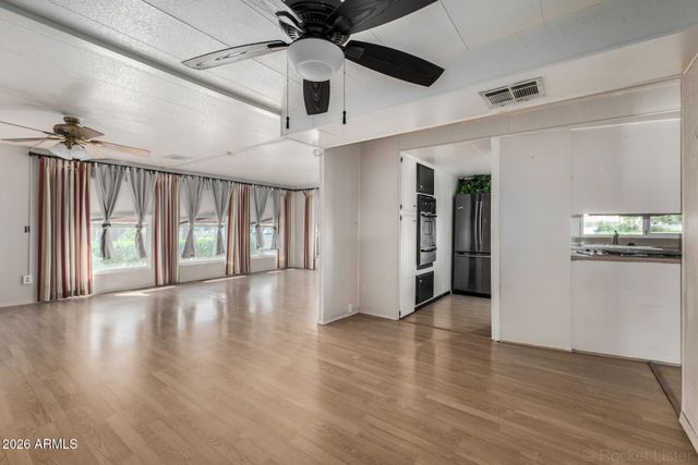 2650 W UNION HILLS Drive 800, Phoenix, AZ 85027