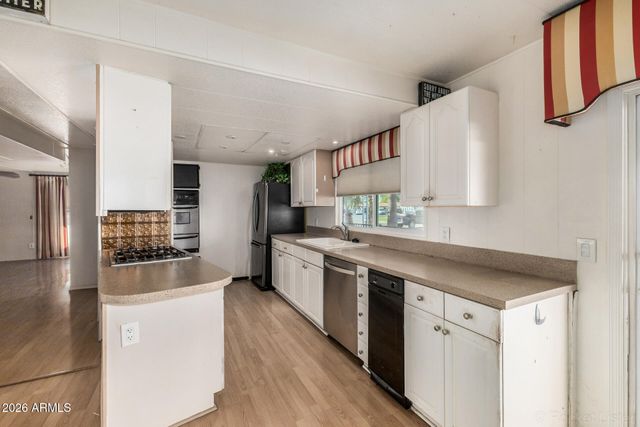 2650 W UNION HILLS Drive 800, Phoenix, AZ 85027