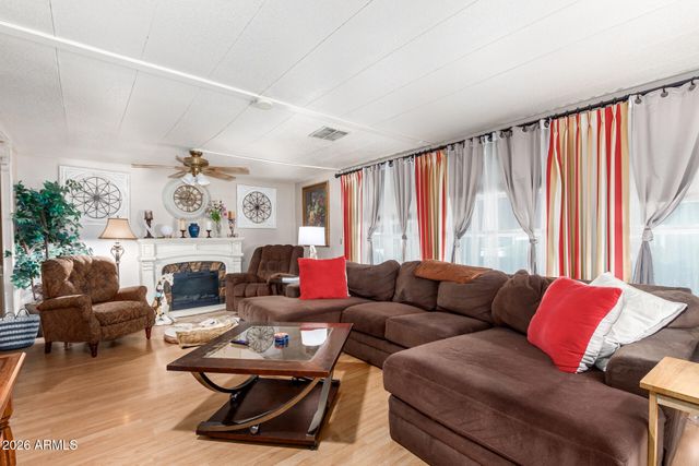 2650 W UNION HILLS Drive 800, Phoenix, AZ 85027