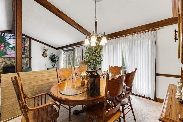 4 Pine Knoll Street, Newnan, GA 30263