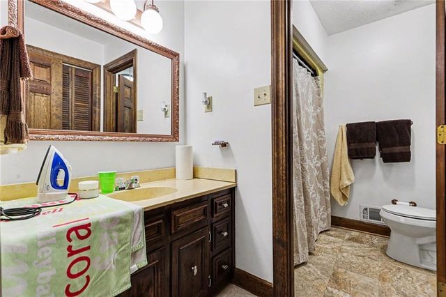 4 Pine Knoll Street, Newnan, GA 30263