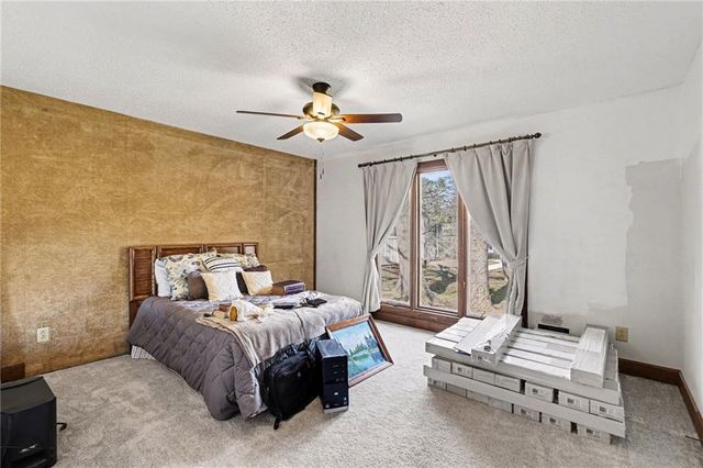 4 Pine Knoll Street, Newnan, GA 30263