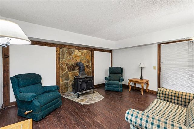 4 Pine Knoll Street, Newnan, GA 30263