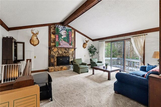 4 Pine Knoll Street, Newnan, GA 30263