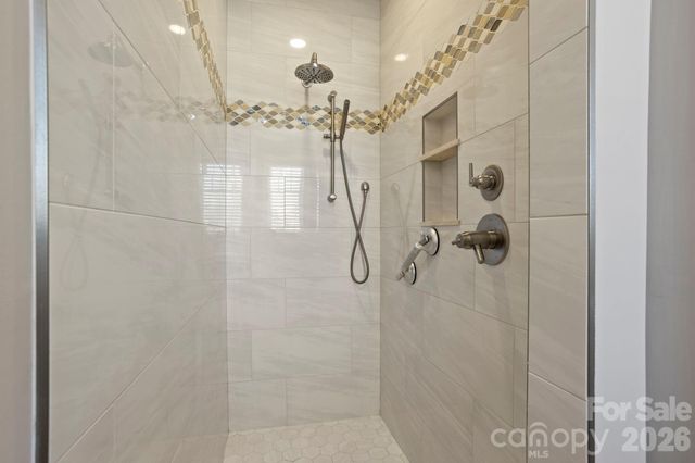 83 King Creek Preserve Lane, Flat Rock, NC 28731