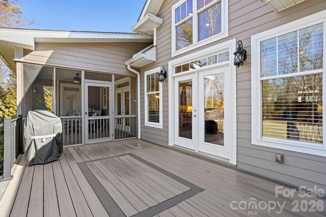 83 King Creek Preserve Lane, Flat Rock, NC 28731