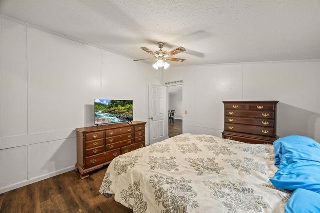 938 Riley Creek Rd, Whitleyville, TN 38588