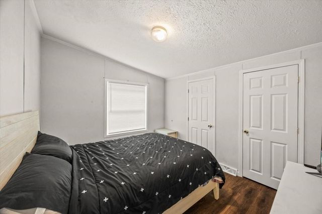 938 Riley Creek Rd, Whitleyville, TN 38588