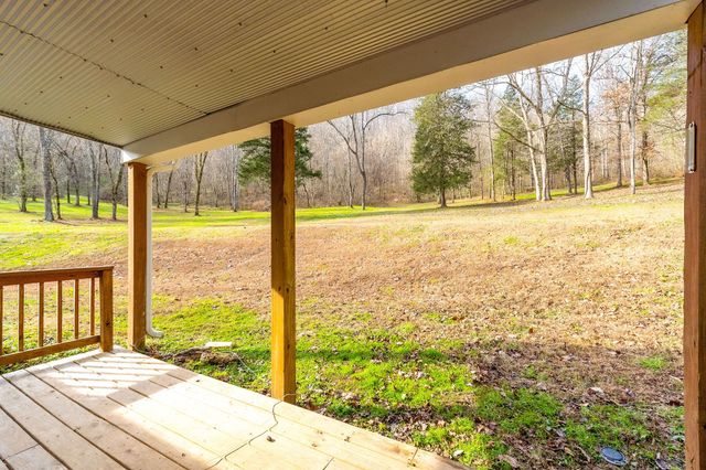 938 Riley Creek Rd, Whitleyville, TN 38588