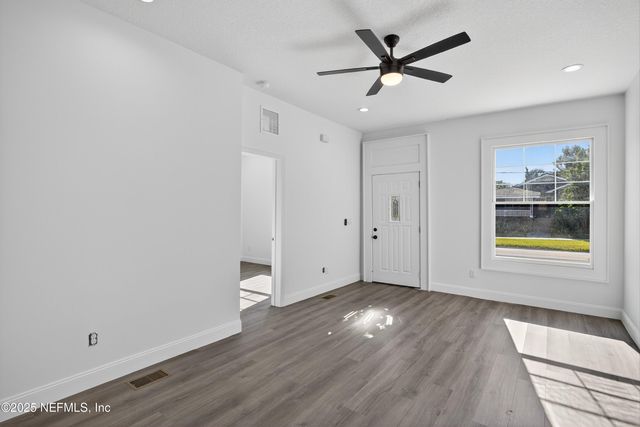 2315 PARK Street 1-2, Jacksonville, FL 32204