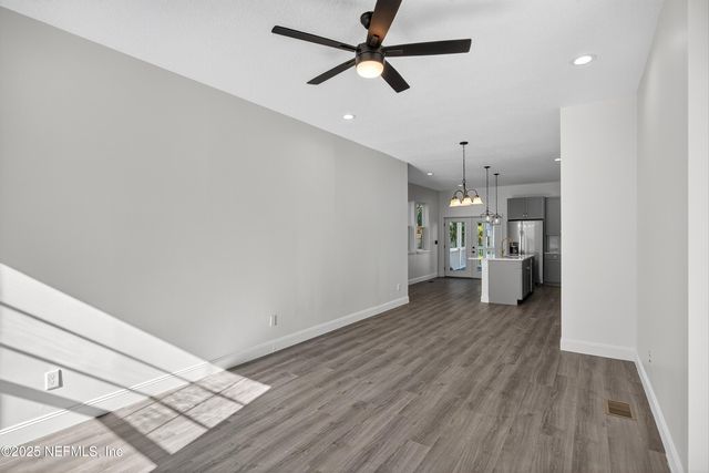 2315 PARK Street 1-2, Jacksonville, FL 32204