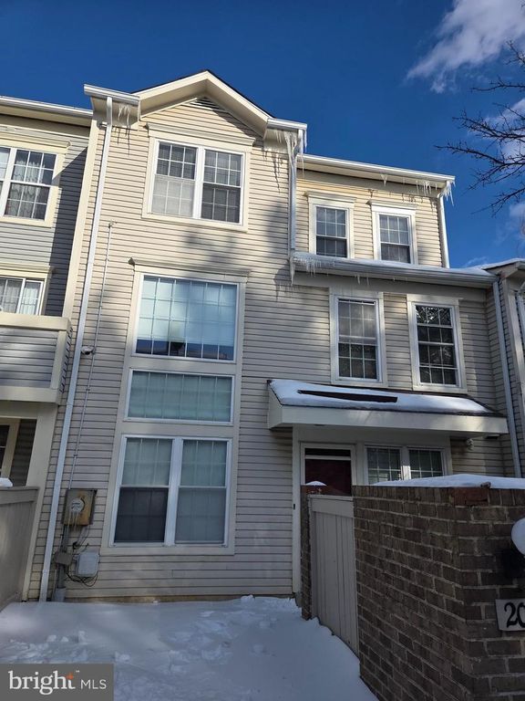 20003 CANEBRAKE CT, Gaithersburg, MD 20886