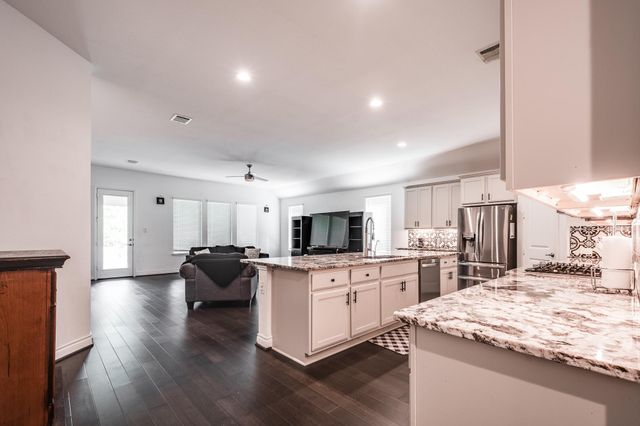 18203 Langkawi Lane, Atascocita, TX 77044