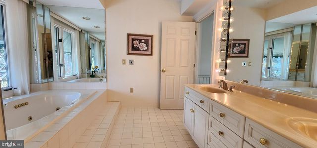 4069 W TILDEN RD, Harrisburg, PA 17112