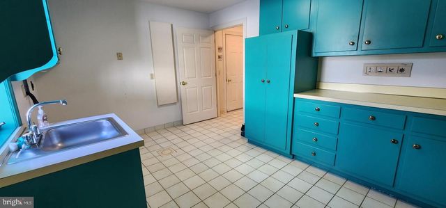 4069 W TILDEN RD, Harrisburg, PA 17112