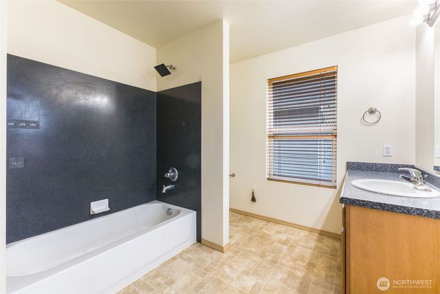 14813 99th Avenue SE, Yelm, WA 98597