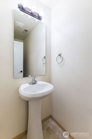 14813 99th Avenue SE, Yelm, WA 98597