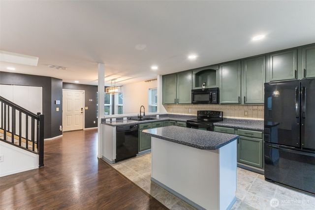 14813 99th Avenue SE, Yelm, WA 98597