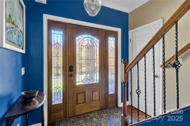 2441 27th Avenue Circle NE, Hickory, NC 28601