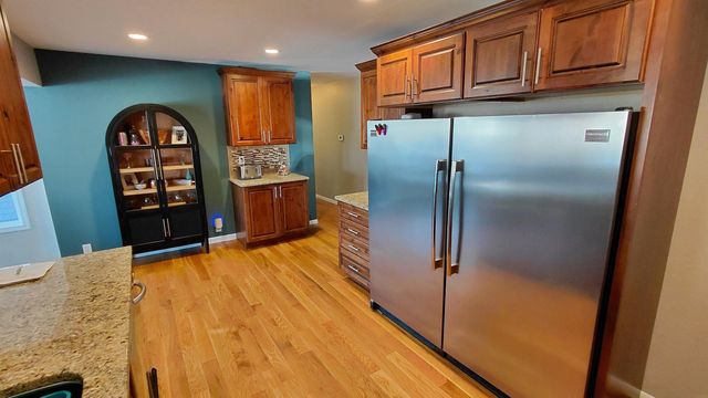 3011 Bethal Street, Waterloo, IA 50702