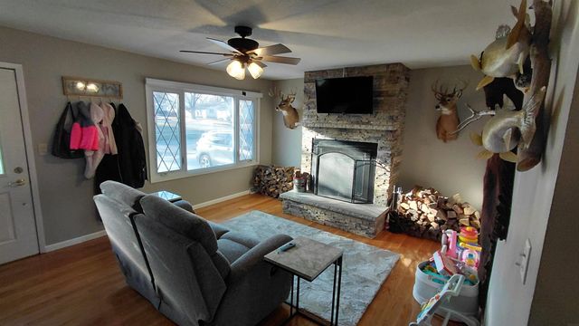 3011 Bethal Street, Waterloo, IA 50702