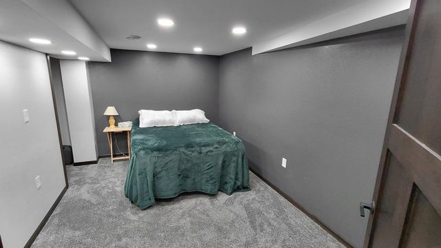 3011 Bethal Street, Waterloo, IA 50702