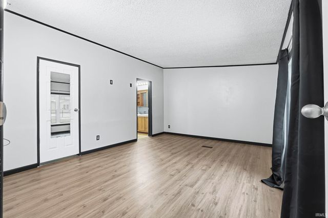 10128 Sagebrush Drive, Fort Wayne, IN 46825