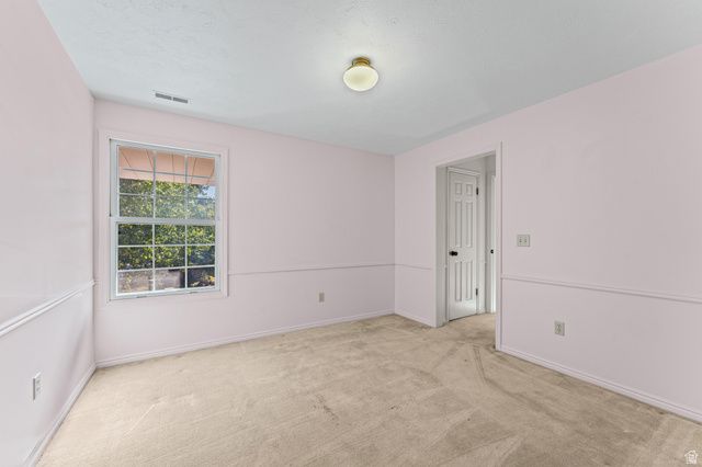 8441 S RUA BRANCO DR, Sandy, UT 84093