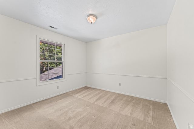 8441 S RUA BRANCO DR, Sandy, UT 84093