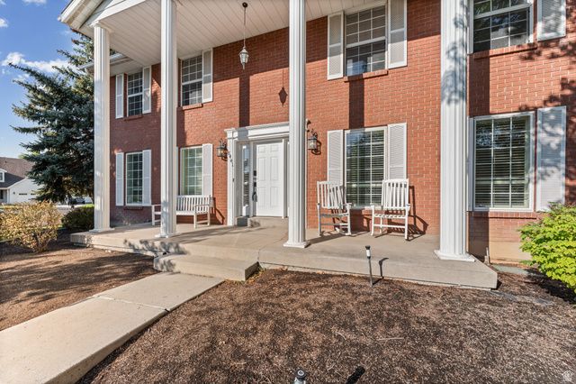 8441 S RUA BRANCO DR, Sandy, UT 84093