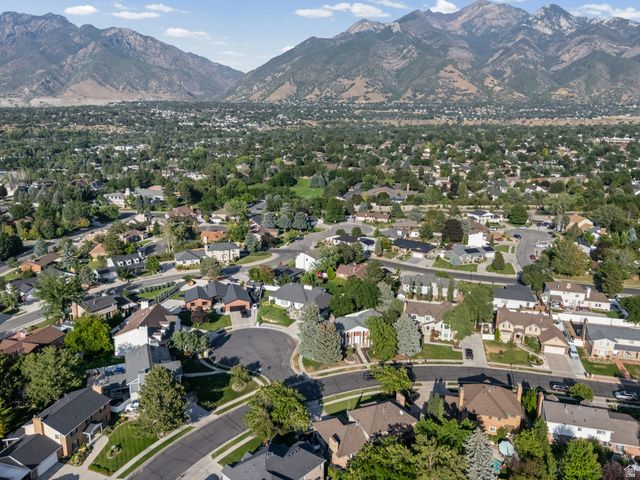 8441 S RUA BRANCO DR, Sandy, UT 84093
