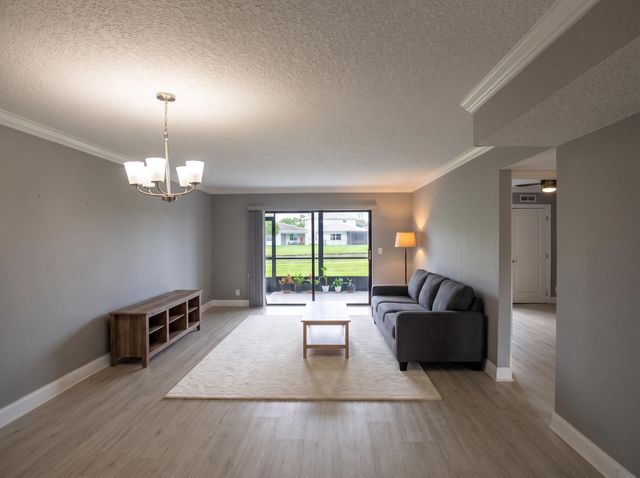 7370 S ORIOLE Boulevard 102, Delray Beach, FL 33446