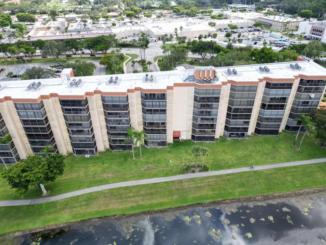 7370 S ORIOLE Boulevard 102, Delray Beach, FL 33446