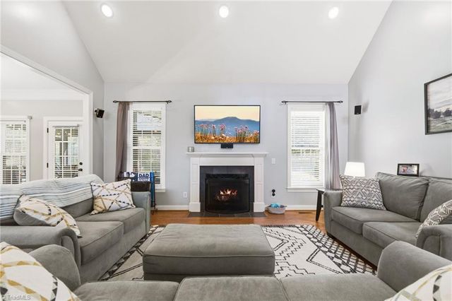 193 Kiawah Island Drive, Winston-salem, NC 27107