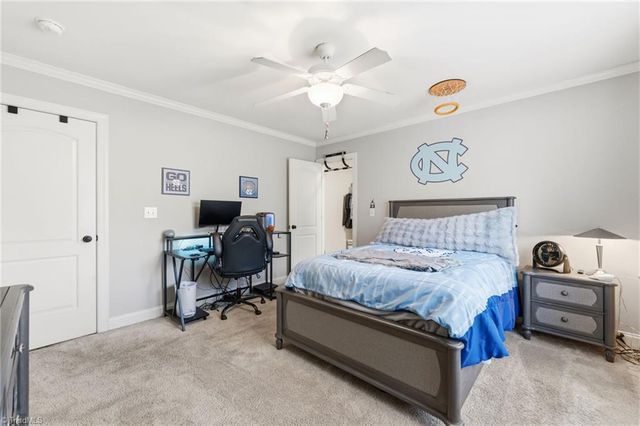 193 Kiawah Island Drive, Winston-salem, NC 27107