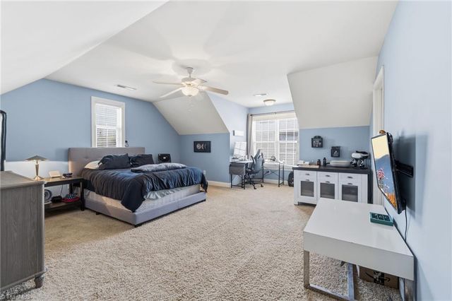 193 Kiawah Island Drive, Winston-salem, NC 27107