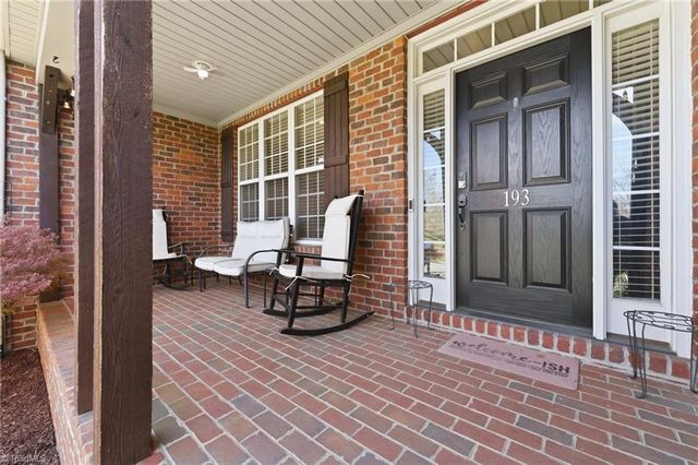 193 Kiawah Island Drive, Winston-salem, NC 27107