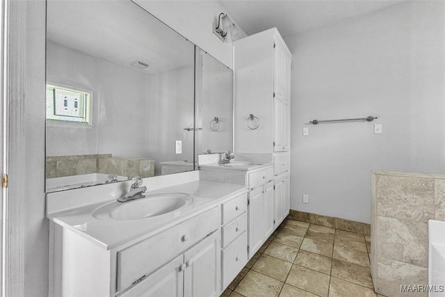 448 Duckworth Drive, Montgomery, AL 36117