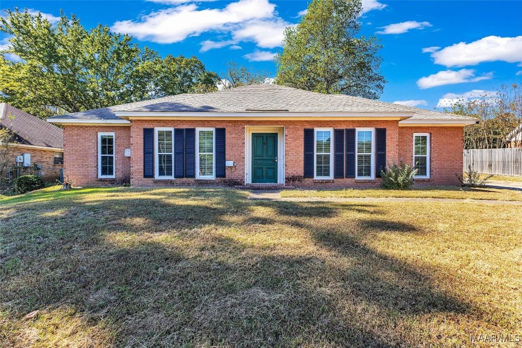 448 Duckworth Drive, Montgomery, AL 36117