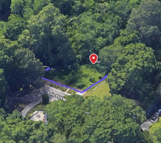 1950 Lois Place NW, Atlanta, GA 30318
