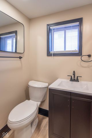55 N 15th Avenue, Beech Grove, IN 46107