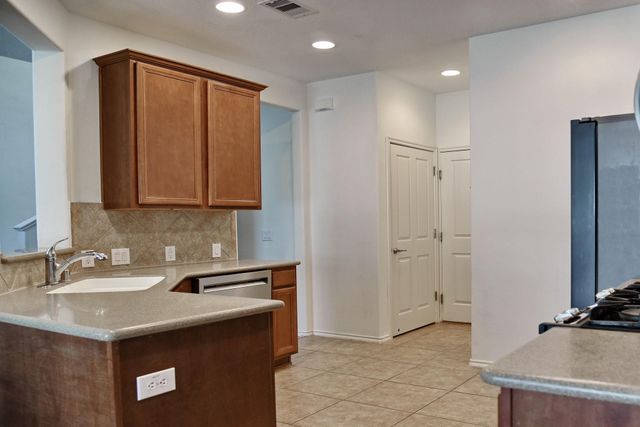 13600 Breton Ridge Street 9C, Houston, TX 77070