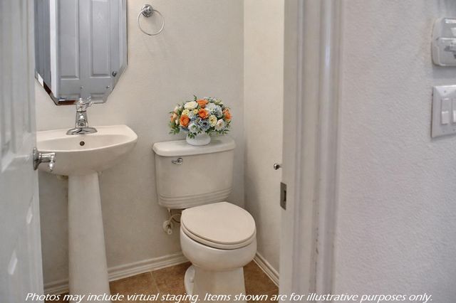 13600 Breton Ridge Street 9C, Houston, TX 77070