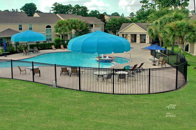 13600 Breton Ridge Street 9C, Houston, TX 77070