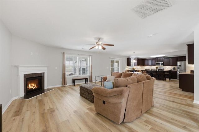 240 Harlequin Drive, Moore, SC 29369