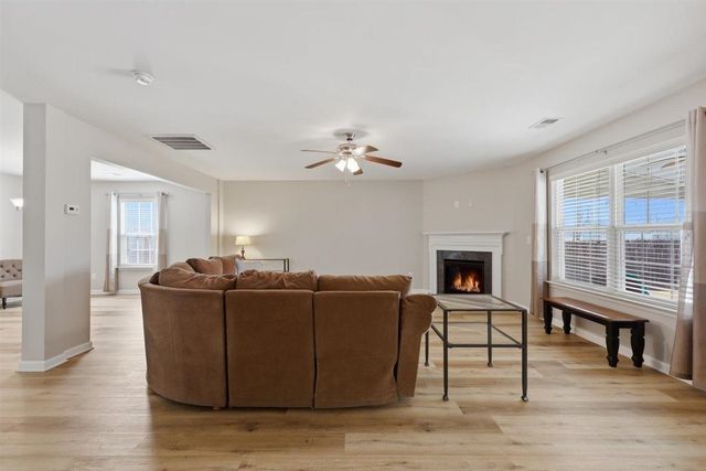 240 Harlequin Drive, Moore, SC 29369