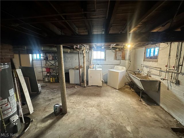 457 E 147th Street, Cleveland, OH 44110