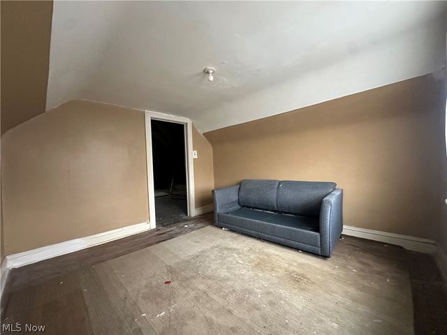 457 E 147th Street, Cleveland, OH 44110