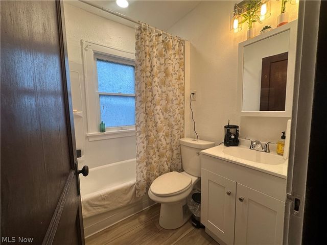 457 E 147th Street, Cleveland, OH 44110